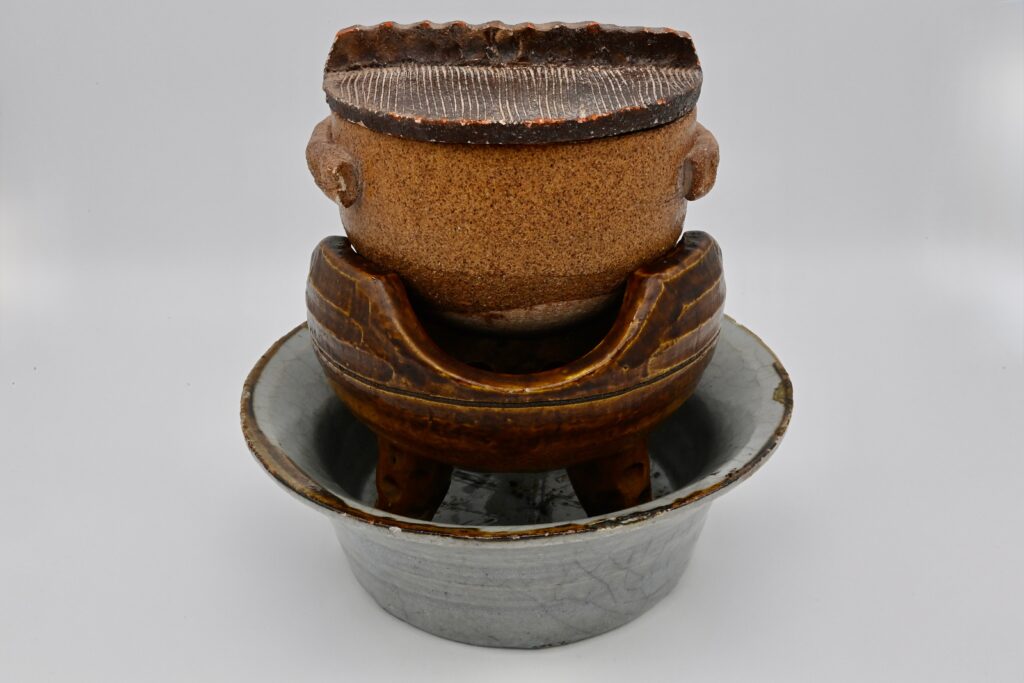 鉄釉蓋付土鍋／焜炉／水入（黒田陶々庵 識箱）