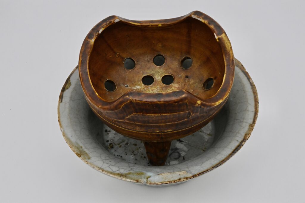 鉄釉蓋付土鍋／焜炉／水入（黒田陶々庵 識箱）