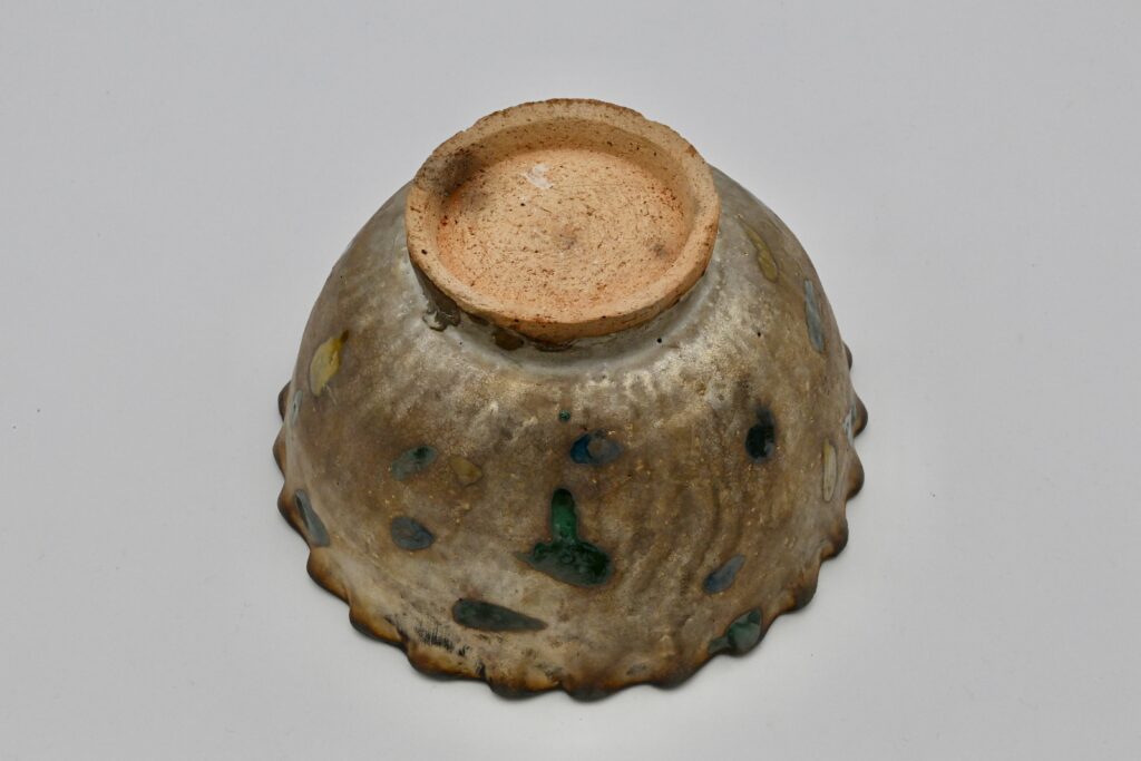 銀三彩輪花鉢（共箱）